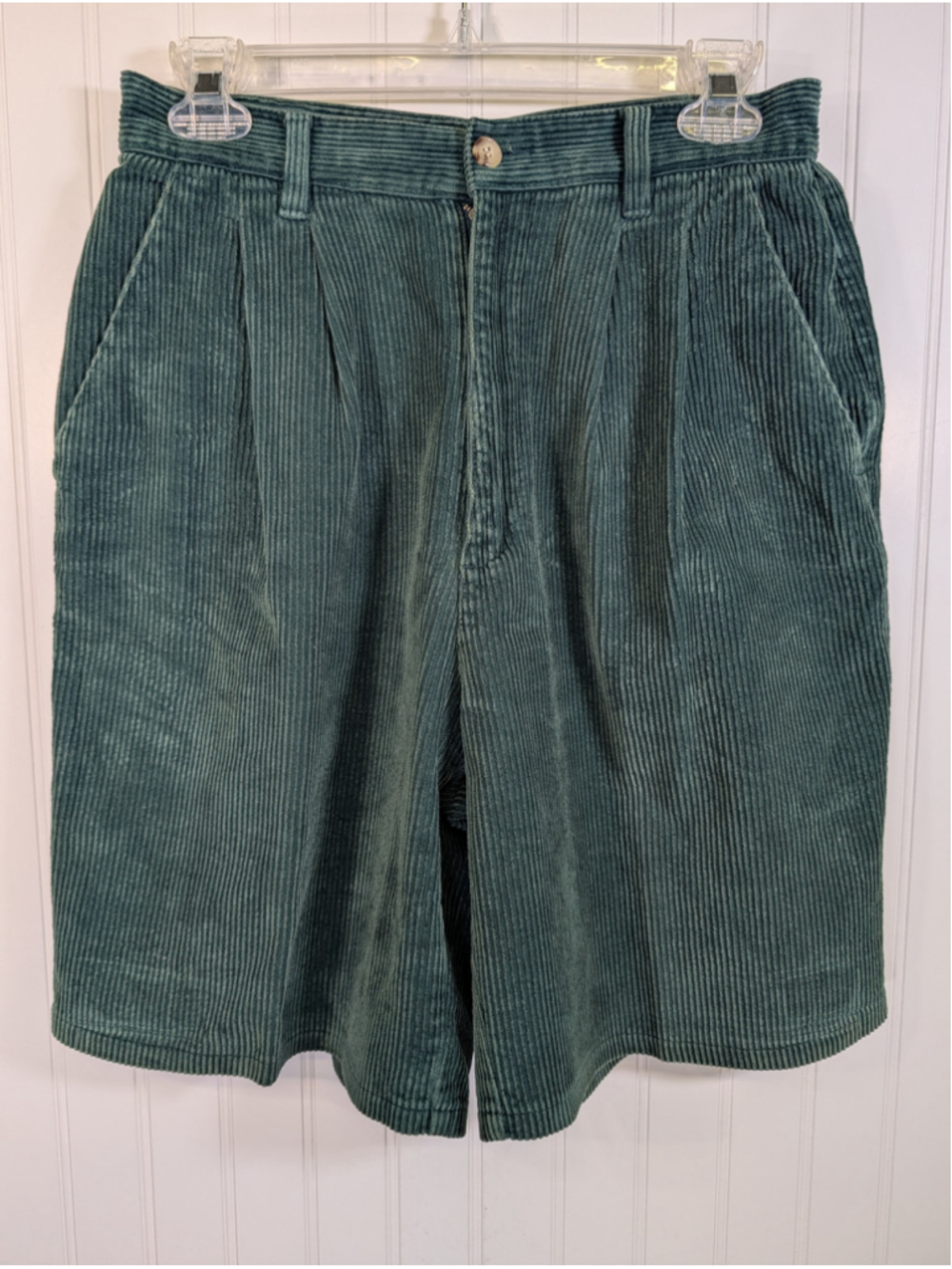 Vintage 90s Green Corduroy Pleated Shorts High Waisted Northern Reflections 4